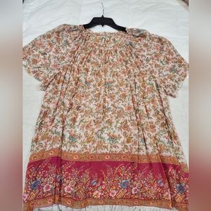 Lucky Brand Top 2X pale pink background